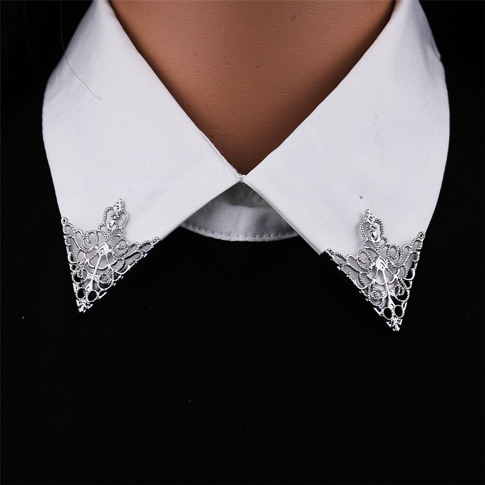 Embroidery Legacy - Pin de Cuello de camisa triangular