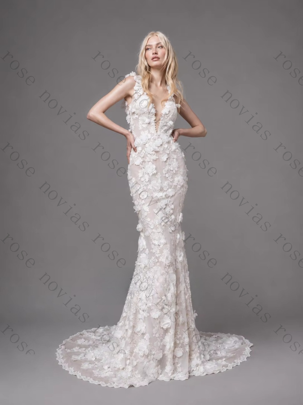 Embroidery Online Designs - Vestido de Novia Personalizado con Espalda