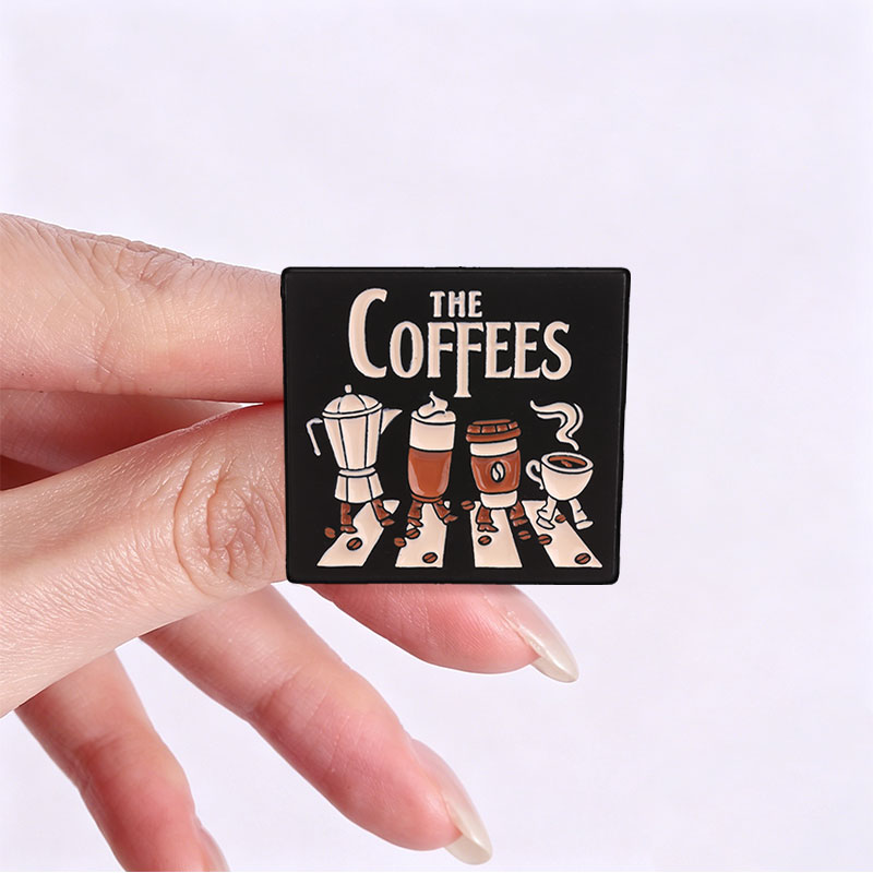 Broches de esmalte de café, in - Embroidery Initials reseña y precio