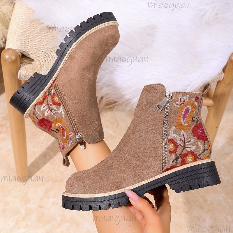 Botines de ante con bordado de - Embroidery Flower reseña y precio