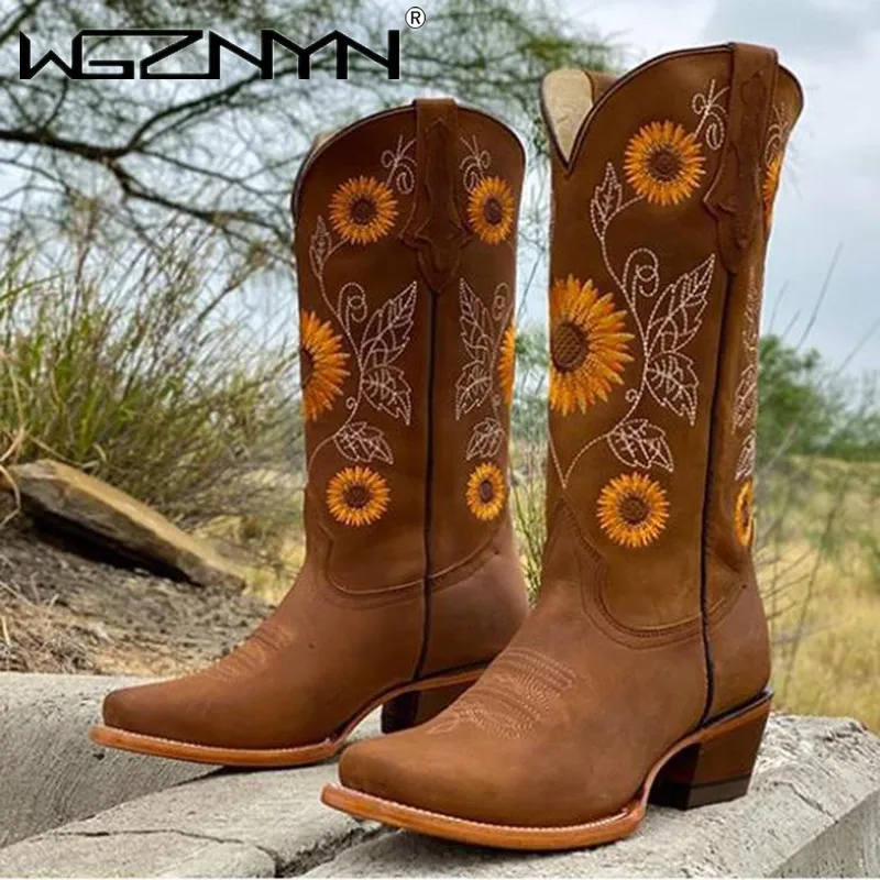 Botas bordadas de color marrón - Embroidery Flower reseña y precio