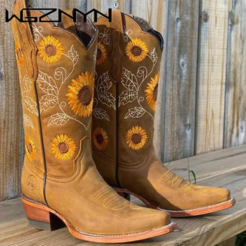 Botas bordadas de color marrón - Embroidery Flower reseña y precio