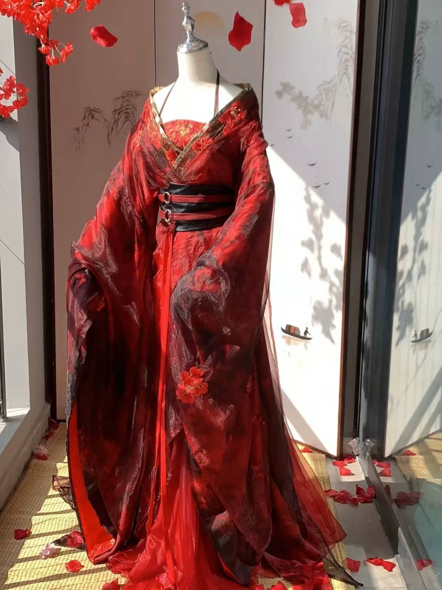 Nuevo Hanfu Rojo Datura para M - Embroidery Knit reseña y precio