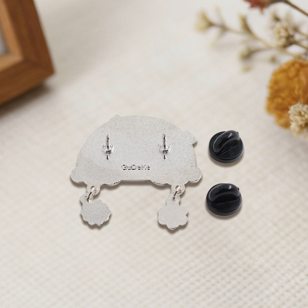 Broche de metal con texto de m - Embroidery Initials reseña y precio