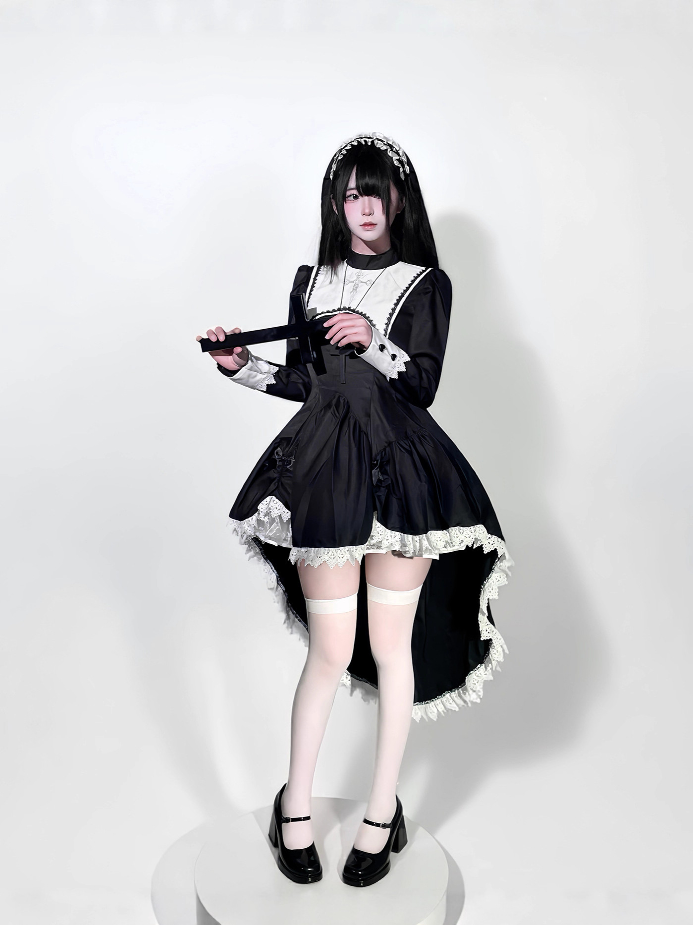 Disfraz de monja de Halloween  - Embroidery Service reseña y precio