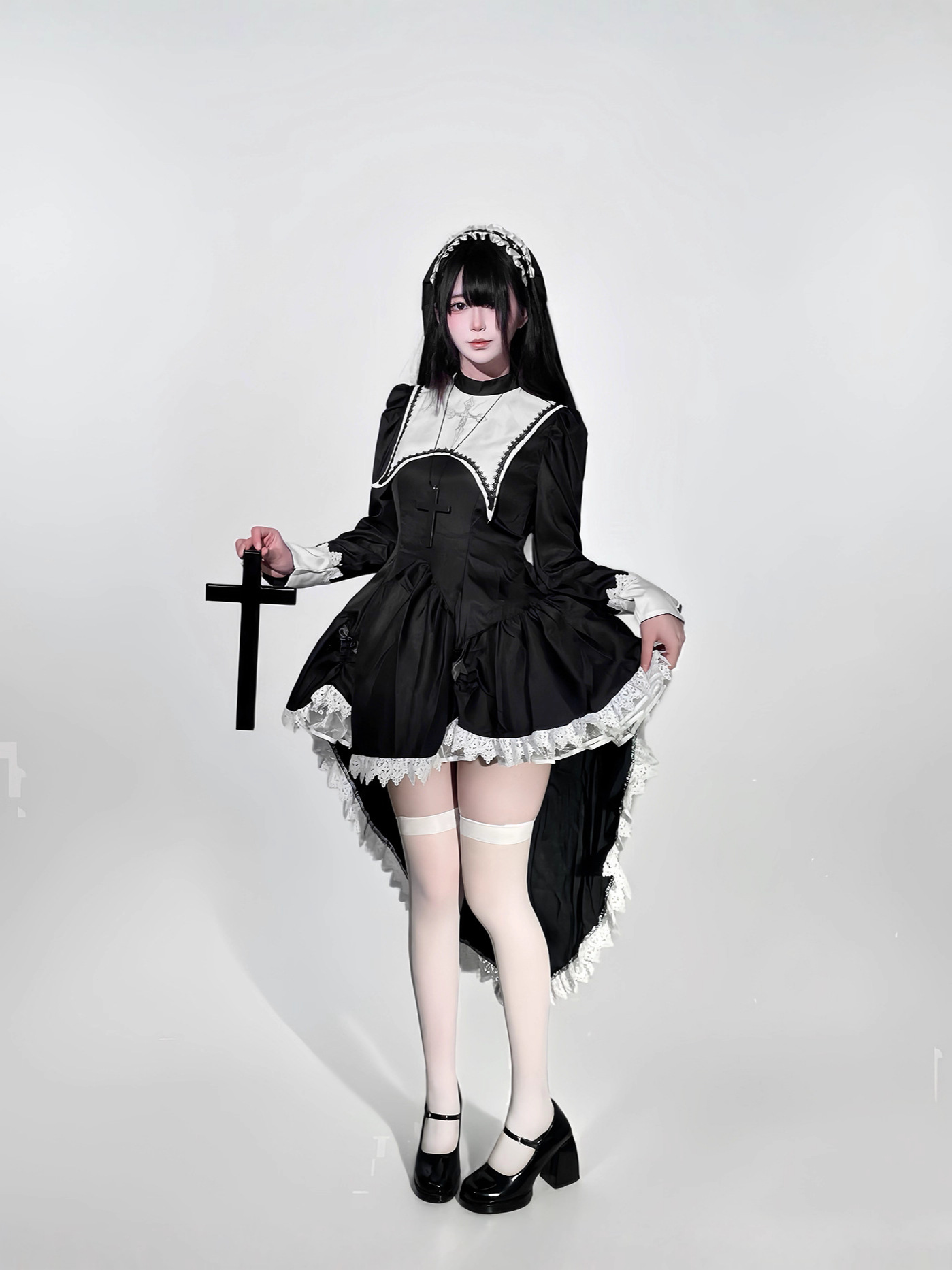 Disfraz de monja de Halloween  - Embroidery Service reseña y precio