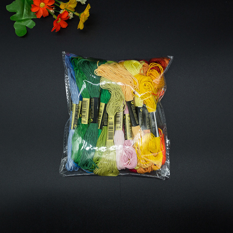 C 24/100/50 Hilos de Algodón M - Embroidery Service reseña y precio